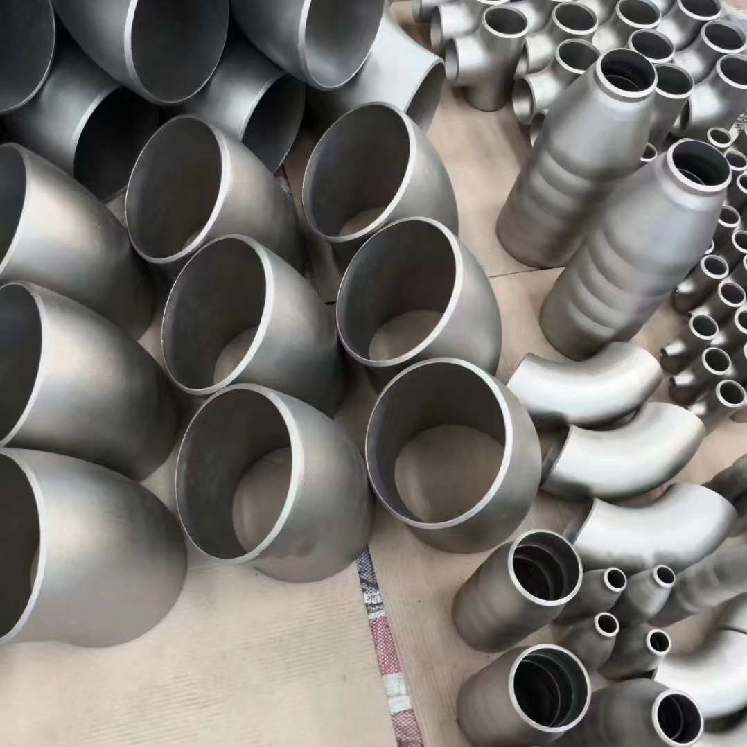 济南市弯头涂塑管 - 厂家